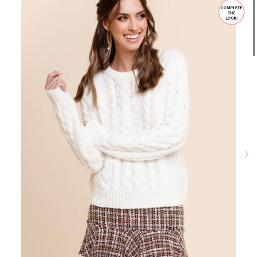 Francesca’s Dafne Cable Knit Sweater